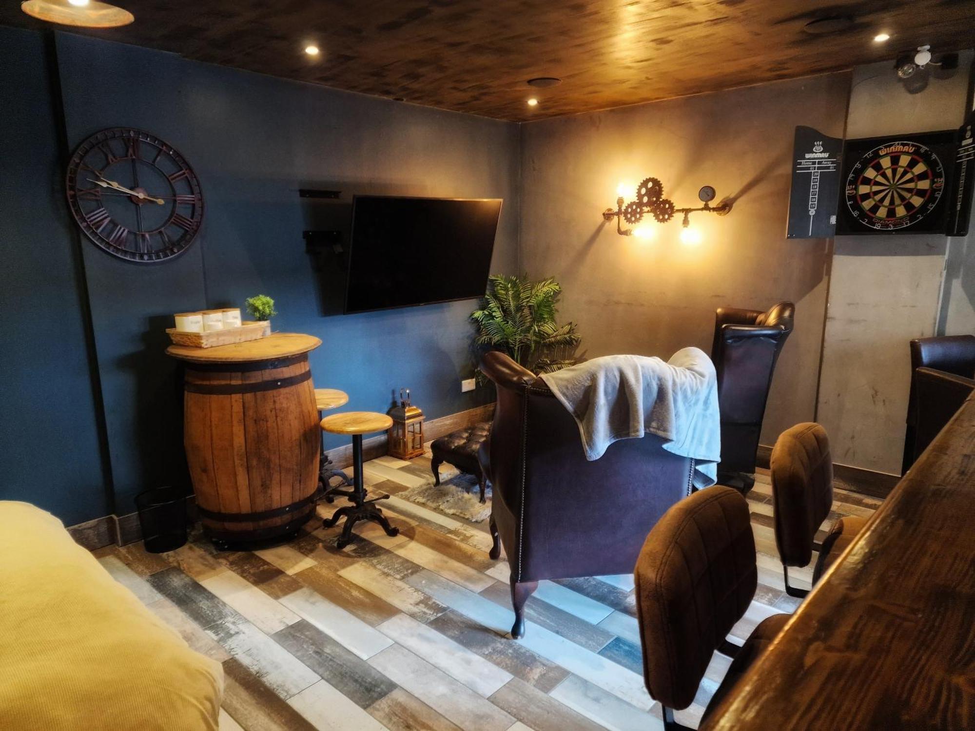 The Pub - Unique & Authentic Experience - Free Parking!, 5 Minutes From Airbus And The Mall Cribbs Бристоль Экстерьер фото