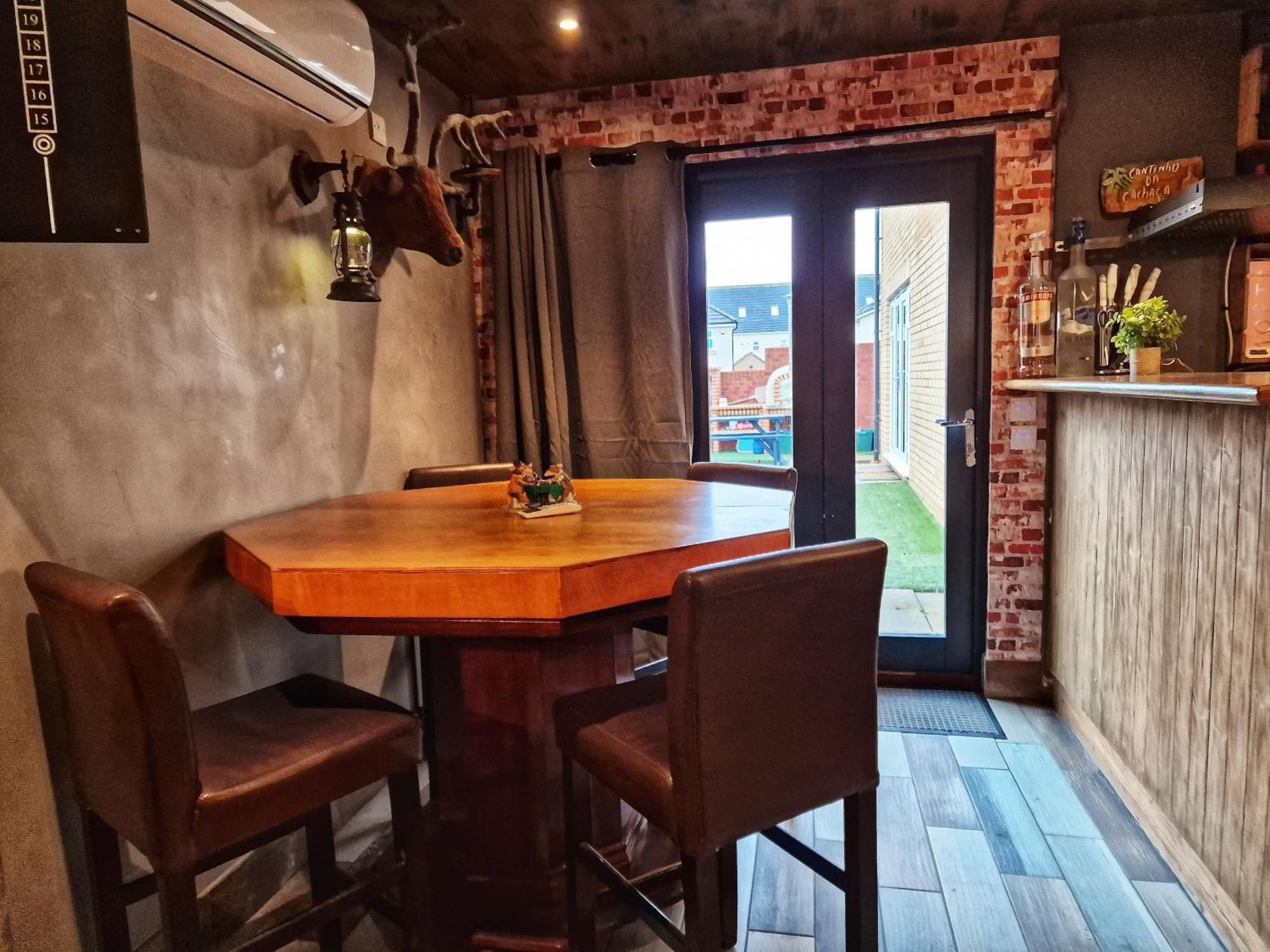 The Pub - Unique & Authentic Experience - Free Parking!, 5 Minutes From Airbus And The Mall Cribbs Бристоль Экстерьер фото