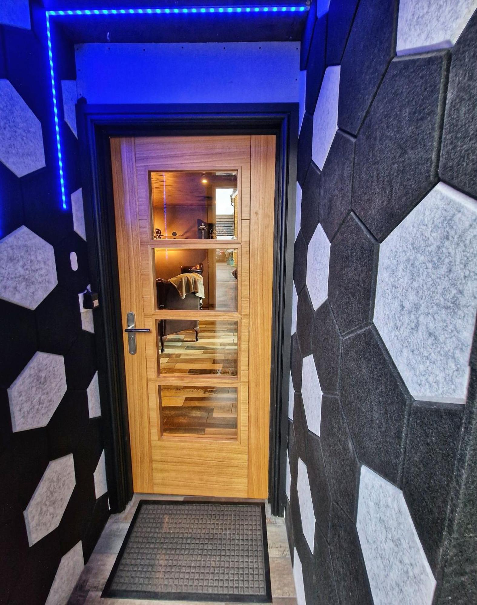 The Pub - Unique & Authentic Experience - Free Parking!, 5 Minutes From Airbus And The Mall Cribbs Бристоль Экстерьер фото